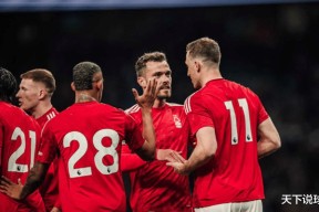 爱游戏体育平台-西汉姆发布备战花絮；赛前内部沟通；英超任务艰巨；身体对抗强度拉满的简单介绍