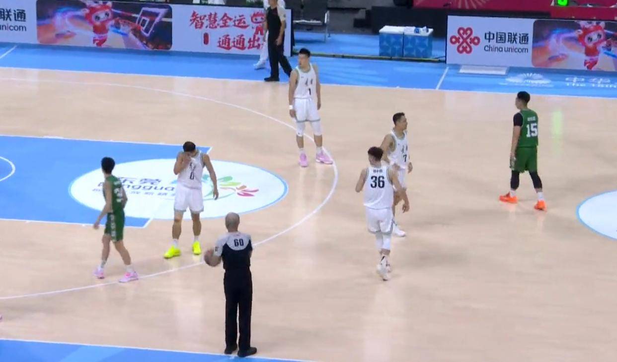 包含荷甲赛程吃紧,深圳男篮转会期外线爆发,震撼外界,赛程密集仍需轮换的词条 包含荷甲赛程吃紧,深圳男篮转会期外线爆发,震撼外界,赛程密集仍需轮换的词条