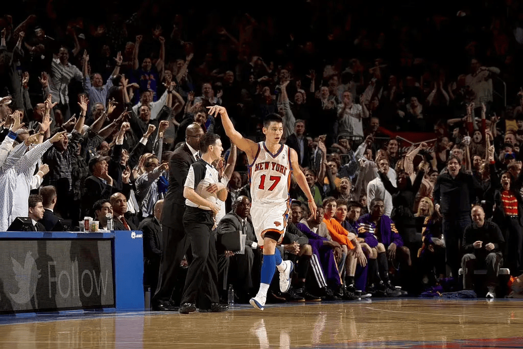 关于转折点！多伦多猛龙更衣室发声，CBA季后赛清晨攻防权衡，态度坚定，纪律约束更严格的信息