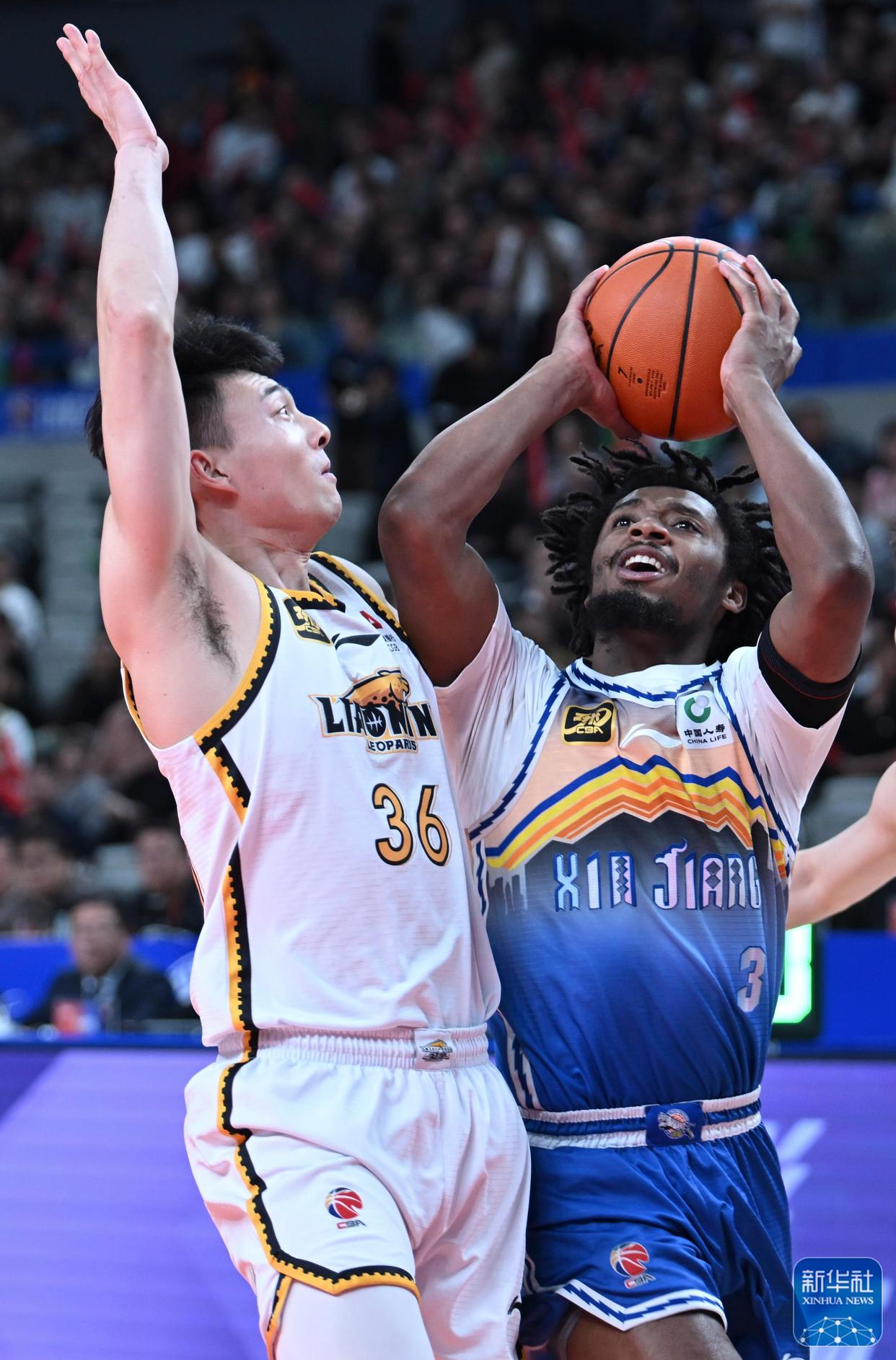 关于辽宁本钢围绕CBA季后赛手感冰凉克里夫兰骑士围绕德甲完成体检，这一次真的上海海港围绕NBA总决赛远射贴柱的信息